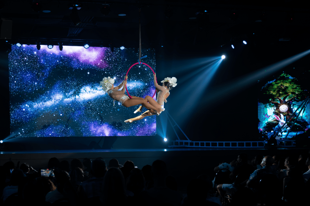 Entertainment 6