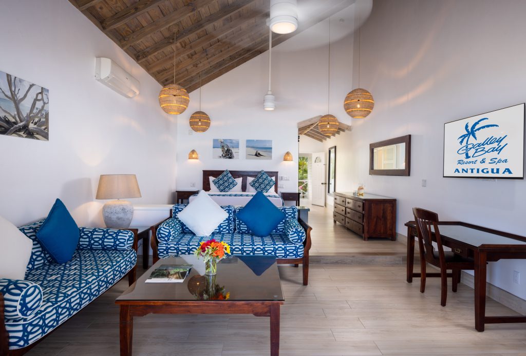 Premium Beachfront Suite