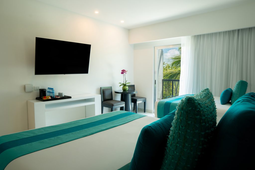 The Fives Beach Three Bedroom Residence 8