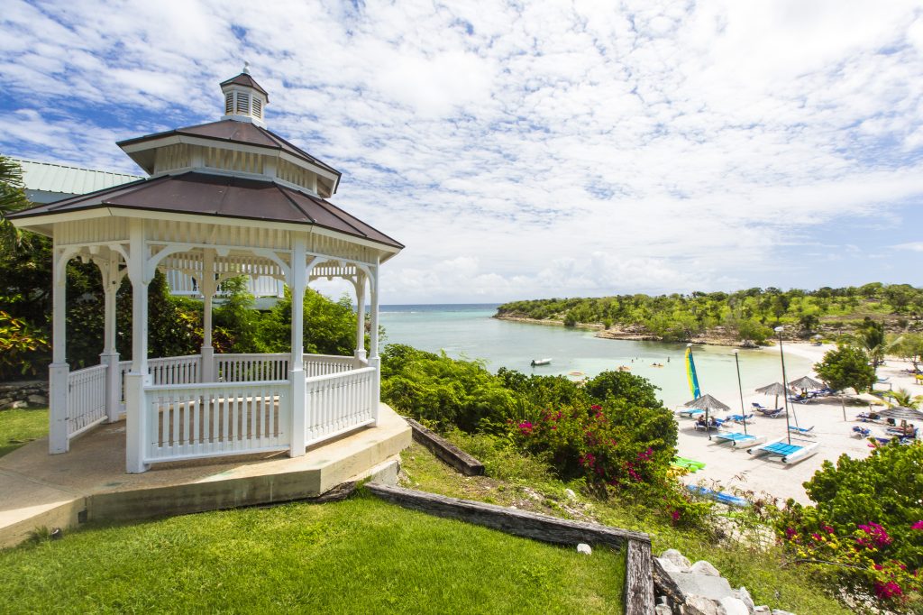 Verandah Main Beach Gazebo
