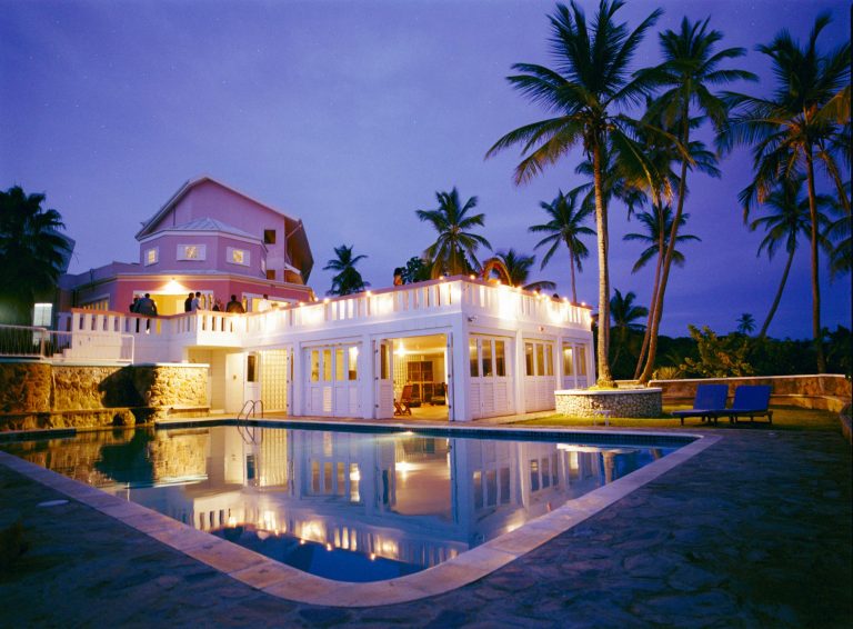 Blue Haven Hotel